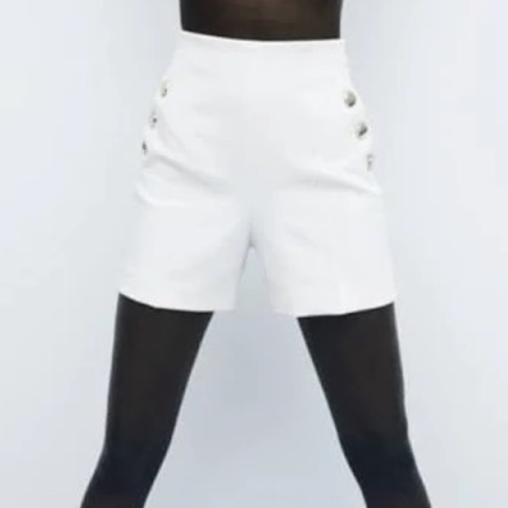 Zara high waisted shorts white with gold buttons
